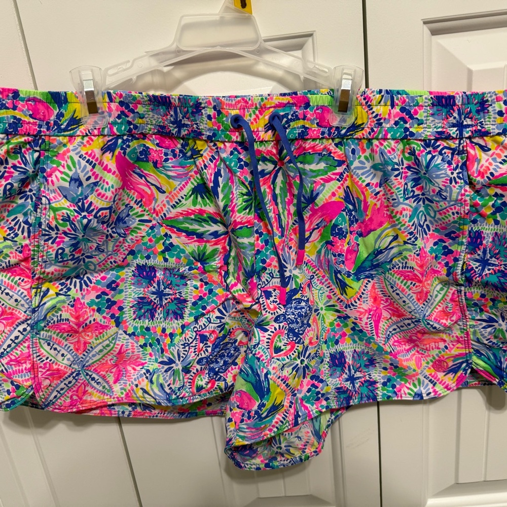 LILLY PULITZER Run Around Shorts 29522